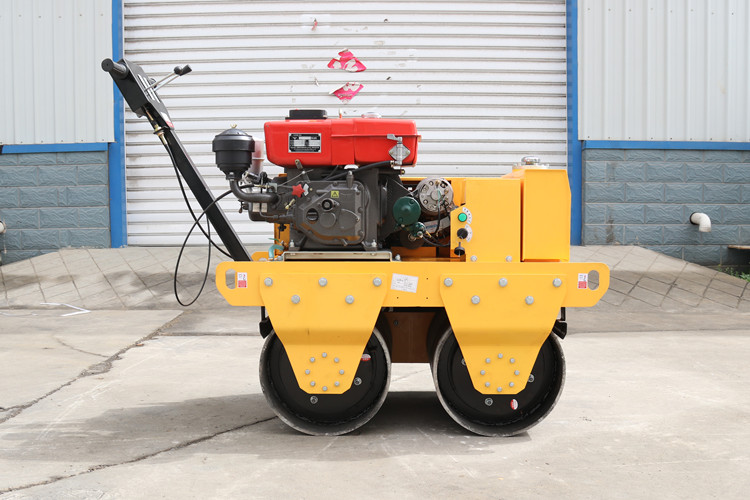 對于小型手扶壓路機(jī)的這些使用環(huán)境您要明白！