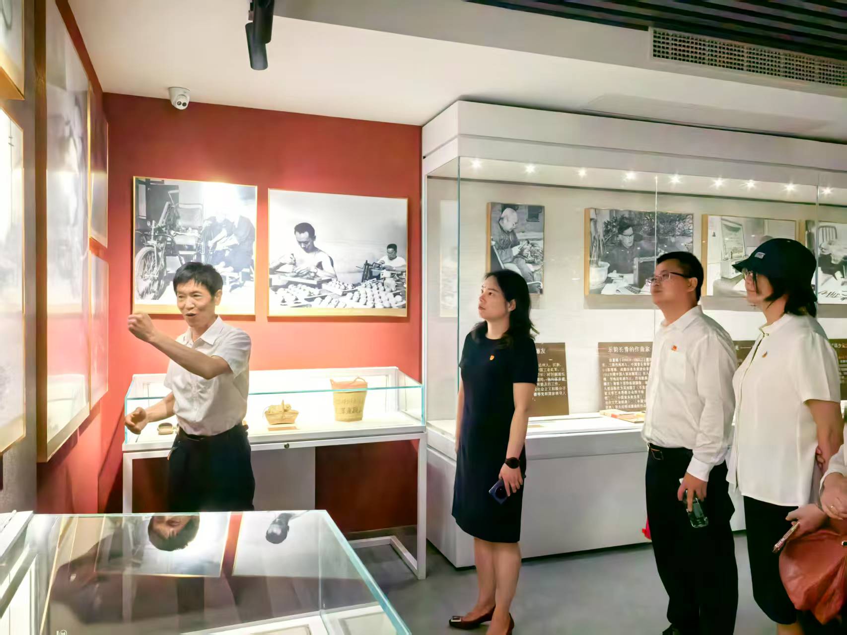 0d6508ebeaf7d2e5b154f4d4b24d57c(1)